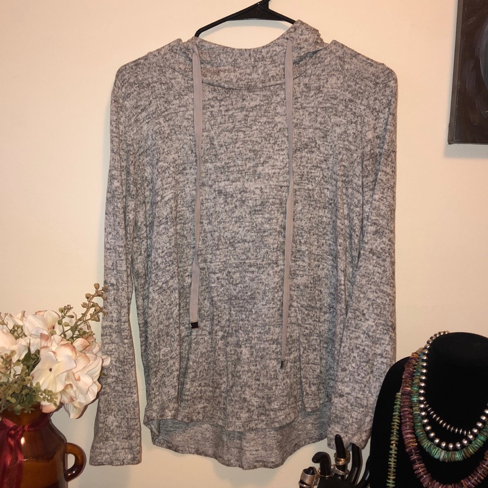 Lightweight knit hoodie
